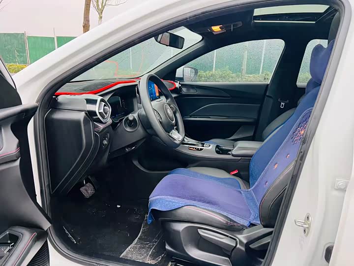 Photo 4 - MG Motor 5