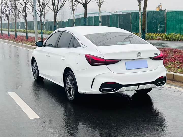 Photo 9 - MG Motor 5