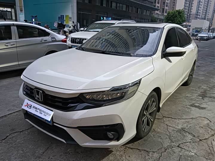 Фото 1 - Honda Envix