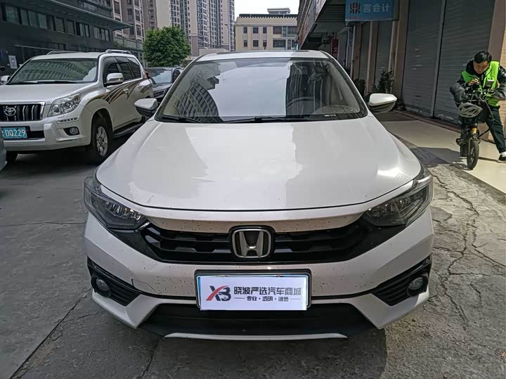 Фото 2 - Honda Envix