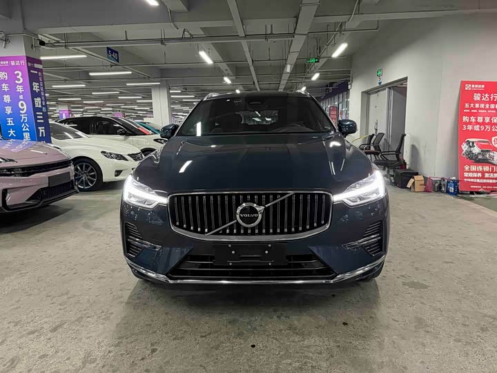 Фото 2 - Volvo XC60
