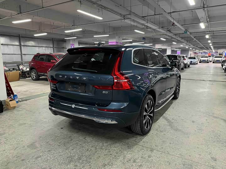 Фото 6 - Volvo XC60