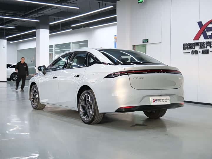 Photo 3 - GAC Aion S Max