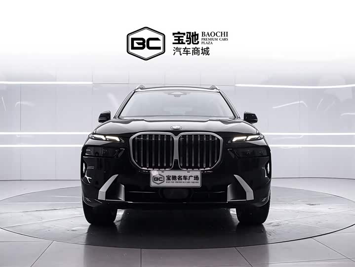 Фото 2 - BMW X7