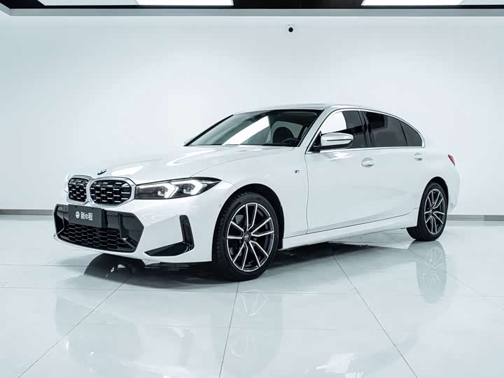 Фото 1 - BMW 3 Series