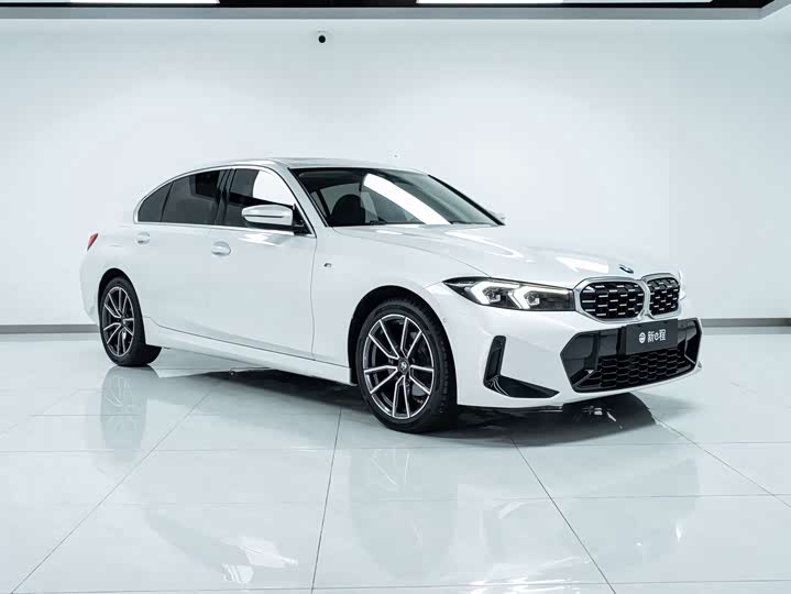 Фото 3 - BMW 3 Series