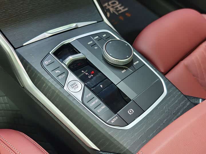 Фото 9 - BMW 3 Series