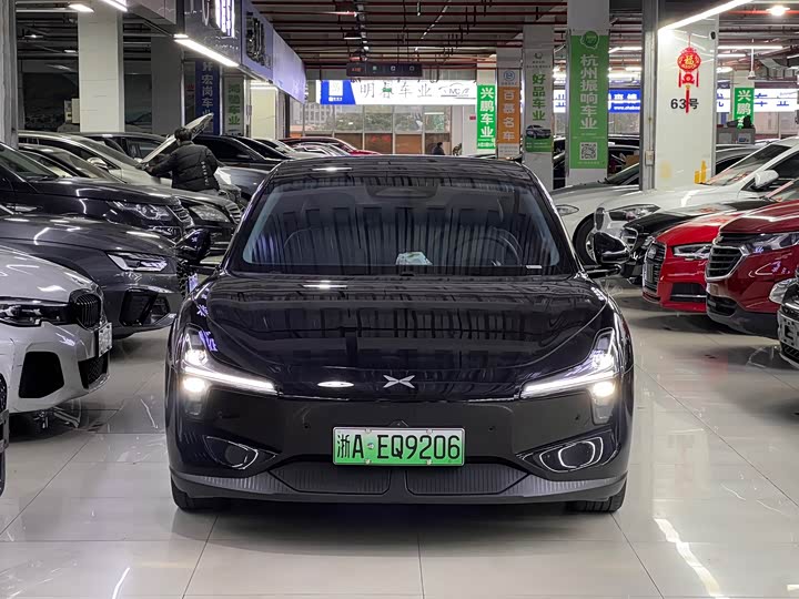 Фото 2 - XPeng Mona M03