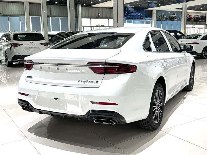 Фото 7 - Geely Preface