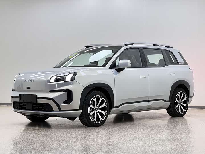 Фото 1 - GAC Aion V