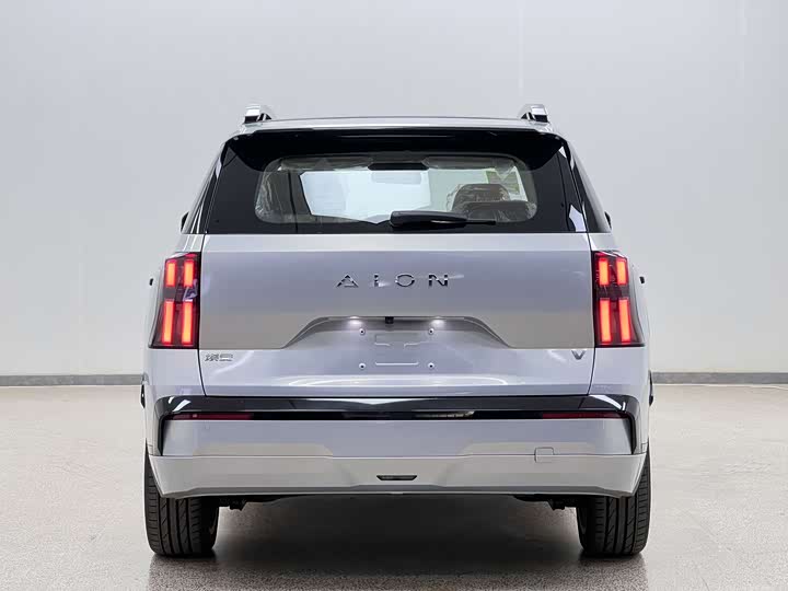 Фото 7 - GAC Aion V