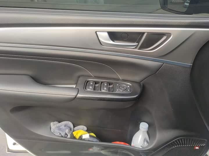 Фото 7 - Haval M6