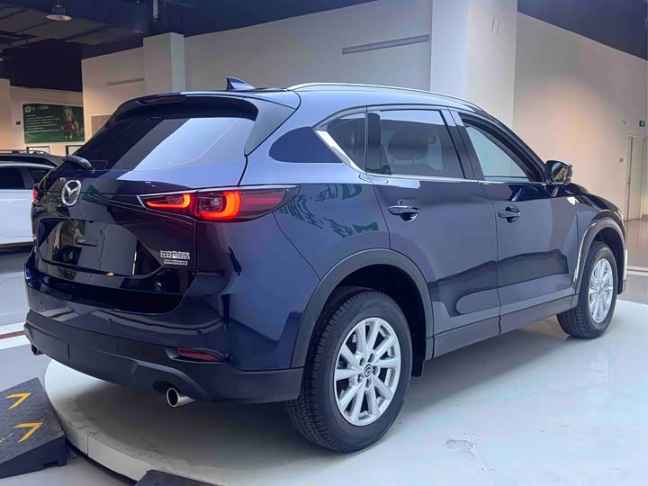 Photo 6 - Mazda CX-5