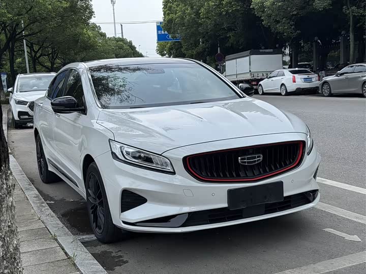 Фото 3 - Geely Emgrand GT