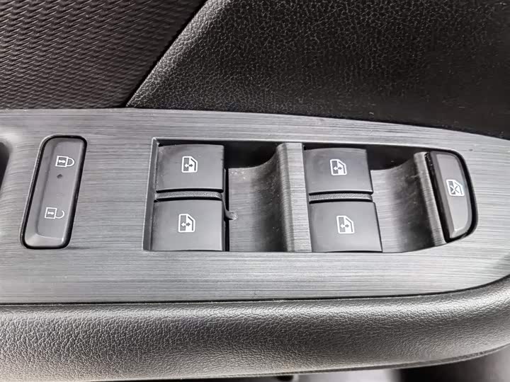 Фото 9 - Chevrolet Monza