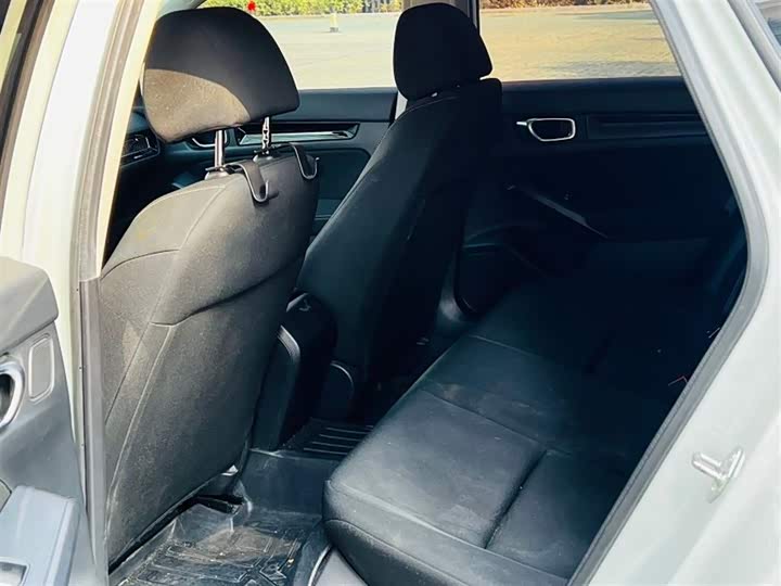 Фото 9 - Honda Civic