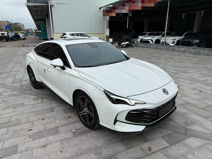 Фото 3 - MG Motor 7