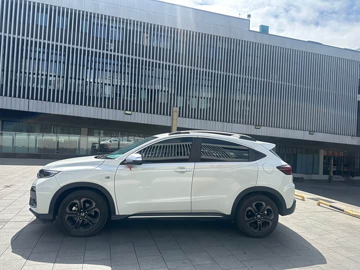 Фото 3 - Honda XR-V