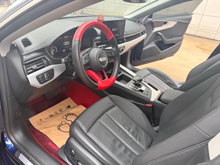 Фото 8 - Audi A5