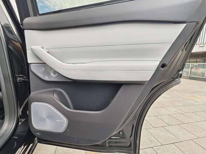 Фото 9 - Nio ES6