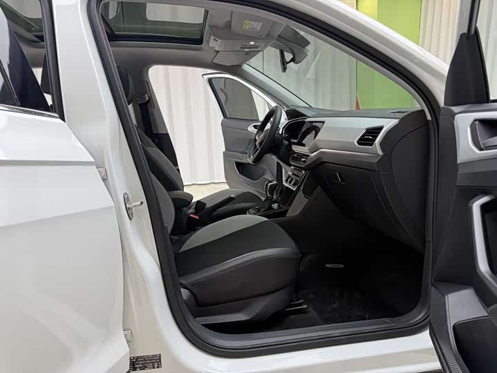 Фото 5 - Volkswagen Tacqua