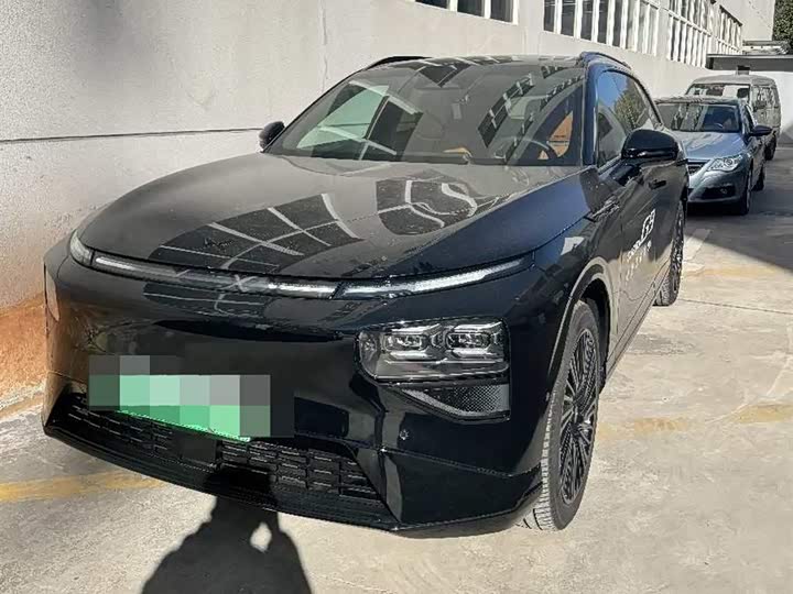 Фото 1 - XPeng G9