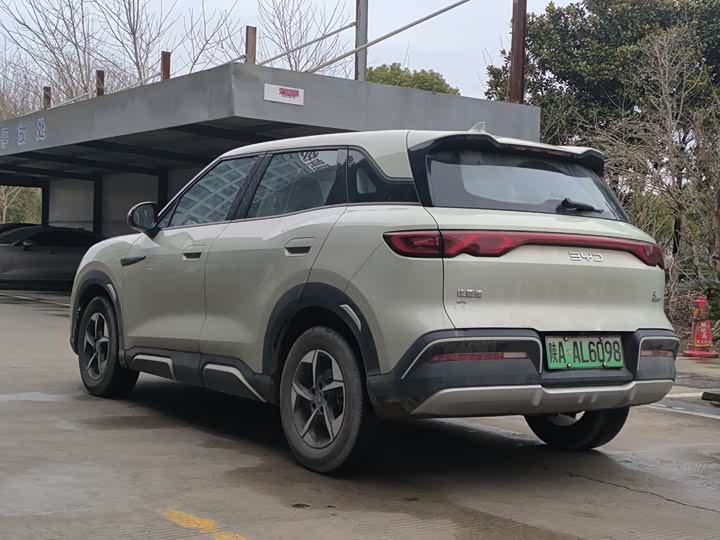 Photo 7 - BYD Yuan Up