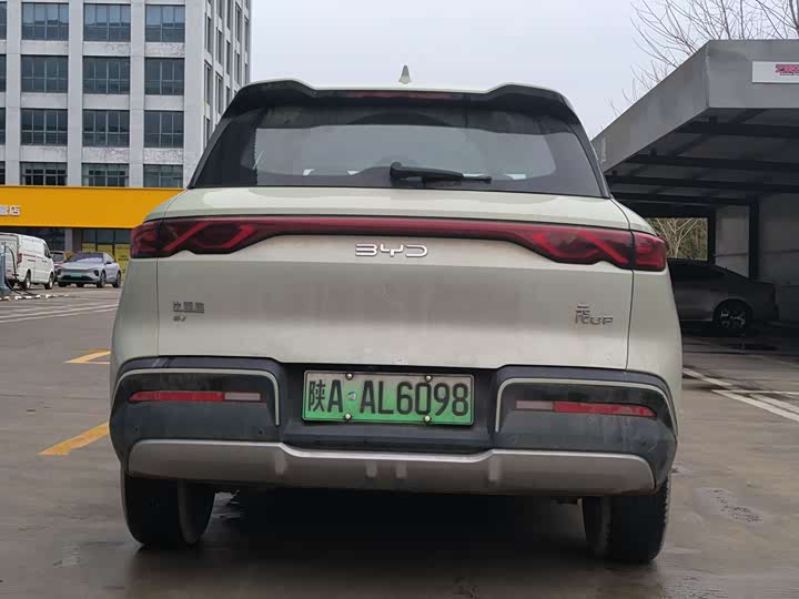 Photo 8 - BYD Yuan Up