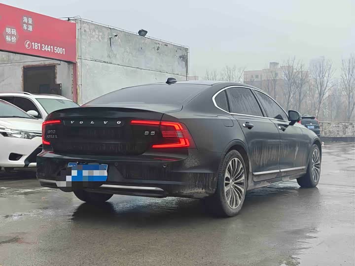 Фото 7 - Volvo S90