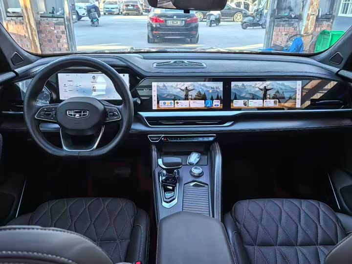 Photo 5 - Geely Monjaro