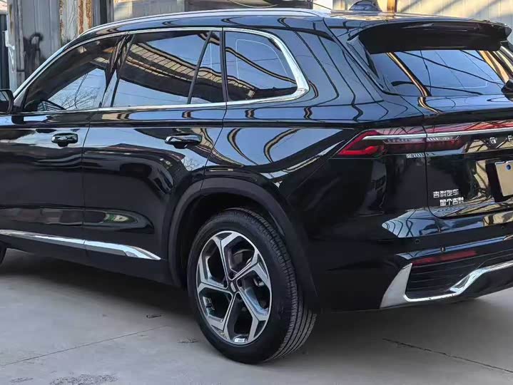 Photo 9 - Geely Monjaro