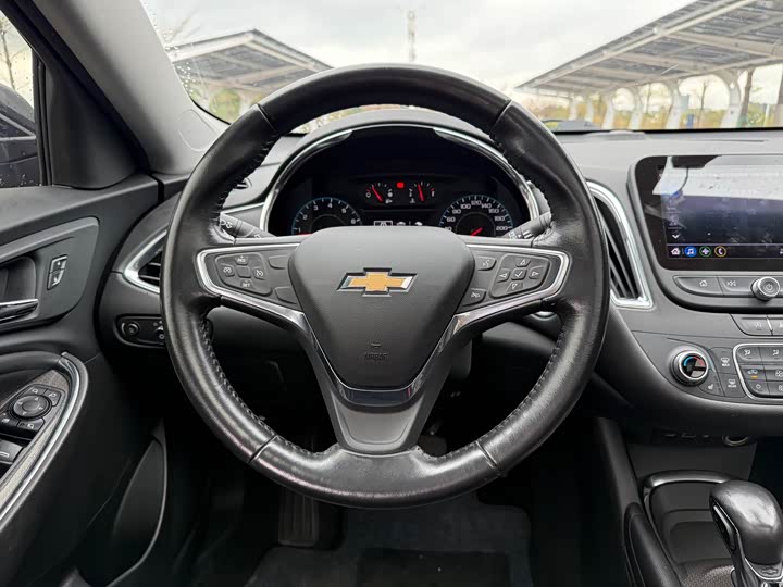 Фото 9 - Chevrolet Malibu XL