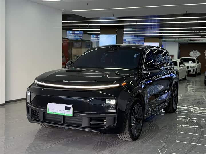 Фото 1 - LiXiang L9