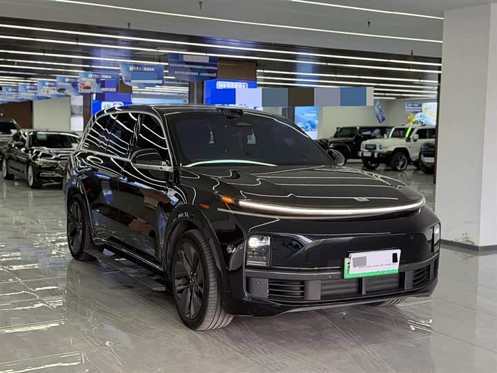 Фото 2 - LiXiang L9