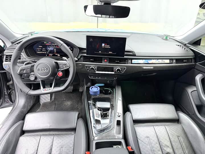 Фото 5 - Audi A5