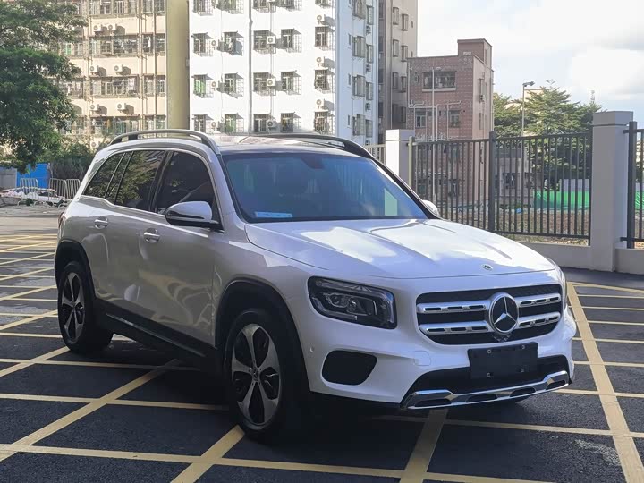 Фото 3 - Mercedes-Benz GLB-Class