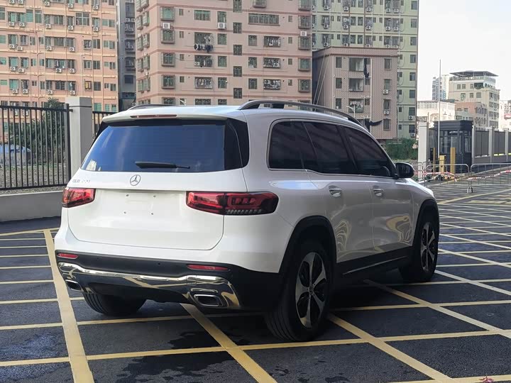 Фото 7 - Mercedes-Benz GLB-Class