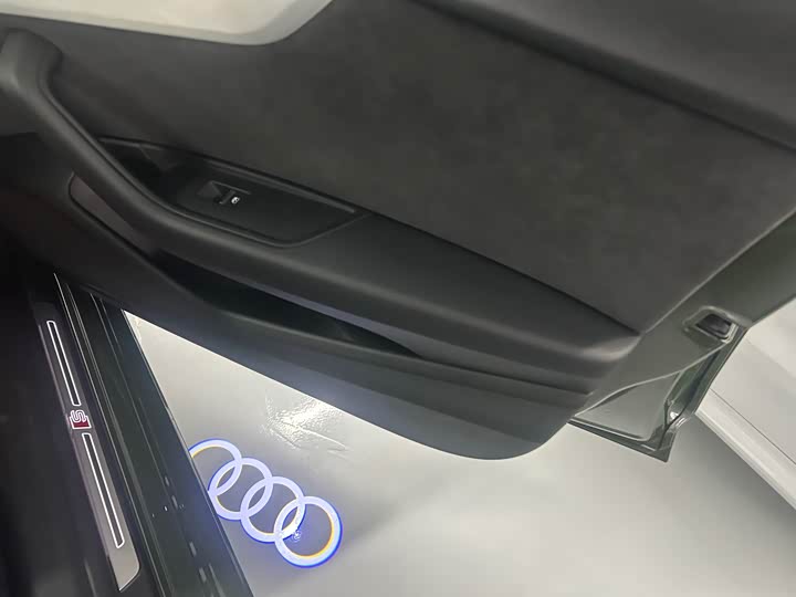 Фото 5 - Audi A5