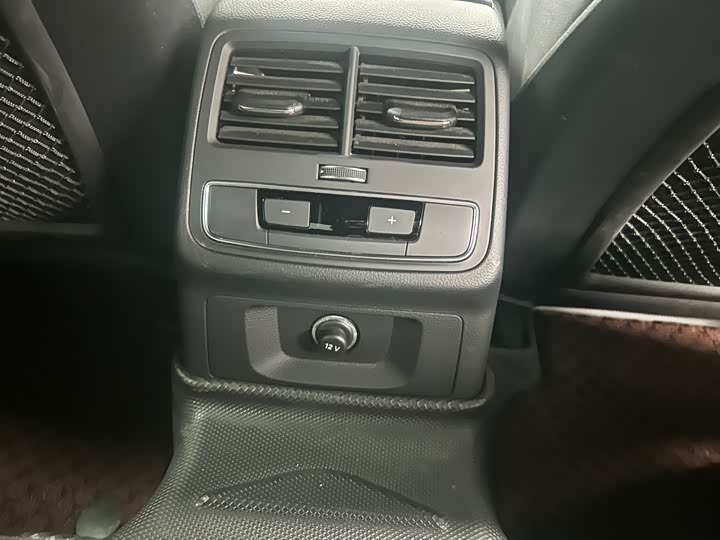 Фото 9 - Audi A5