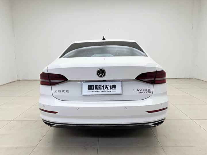 Фото 5 - Volkswagen Lavida