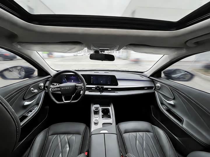 Фото 6 - Chery Arrizo 8