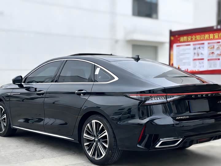 Фото 8 - Chery Arrizo 8