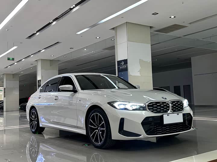 Фото 3 - BMW 3 Series