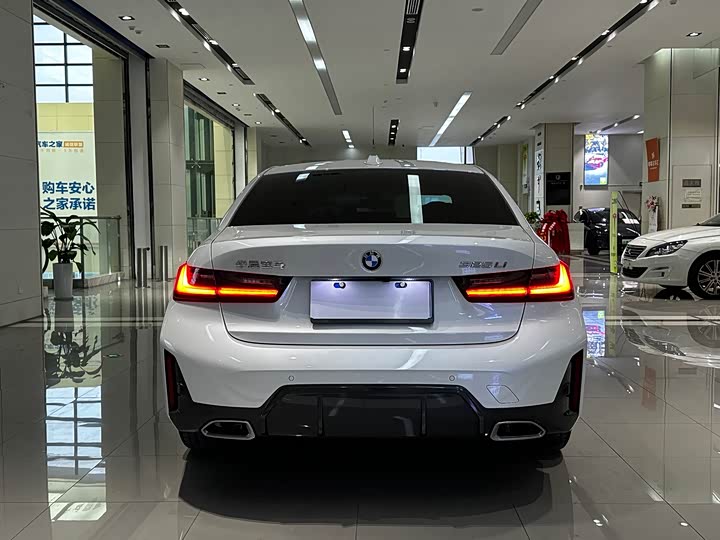 Фото 5 - BMW 3 Series