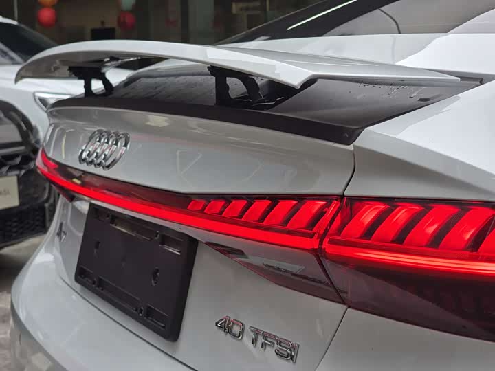 Фото 9 - Audi A7