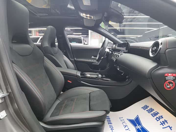 Фото 8 - Mercedes-Benz CLA-Class