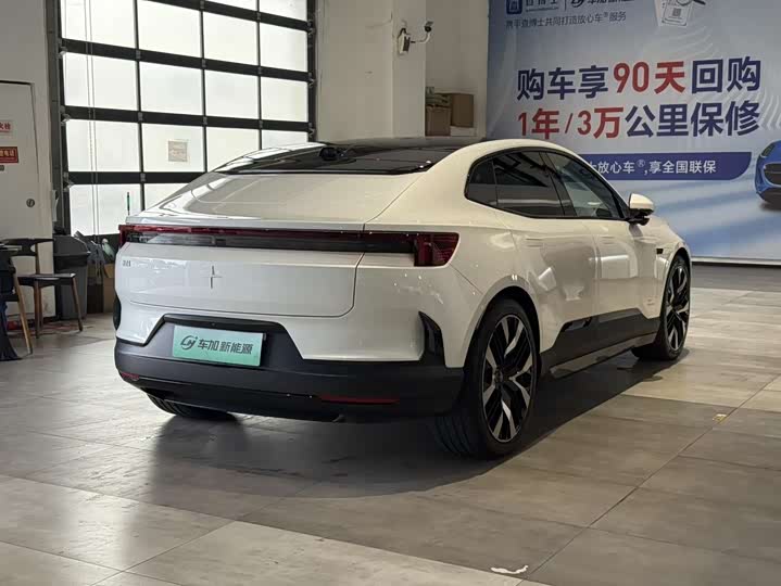 Фото 7 - Polestar 4