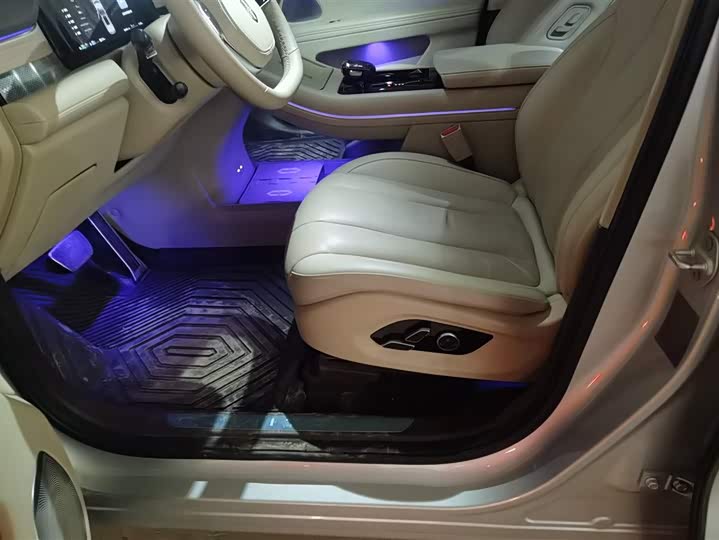 Фото 9 - Aito M7