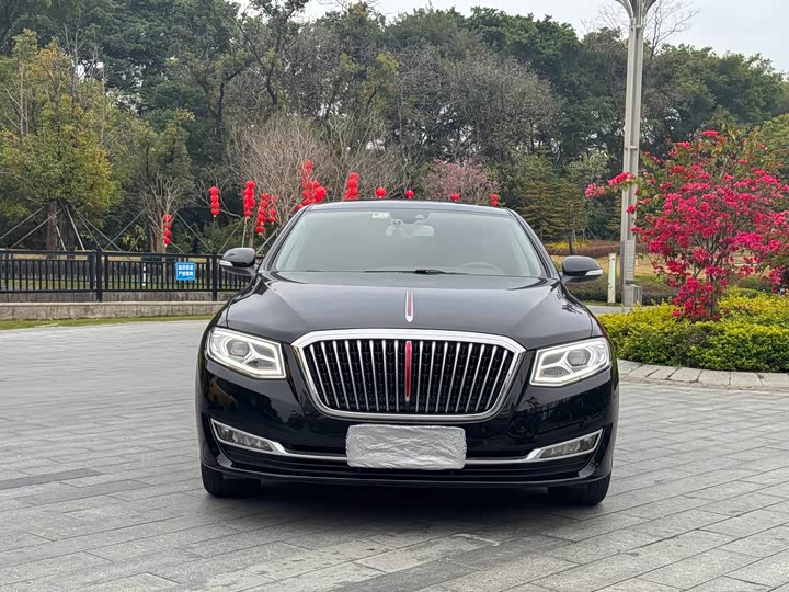 Фото 2 - Hongqi H7