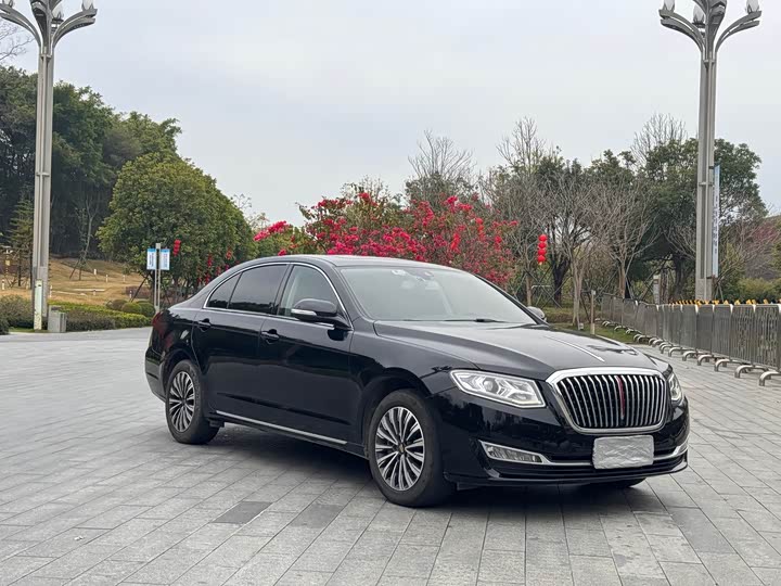 Фото 3 - Hongqi H7
